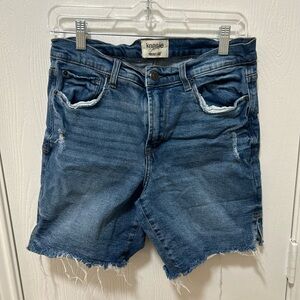 Kensie Jeans Vintage Luxe Denim Bermuda Shorts Size 6/28 woman’s